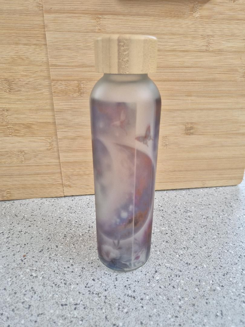 Bouteille en verre givré