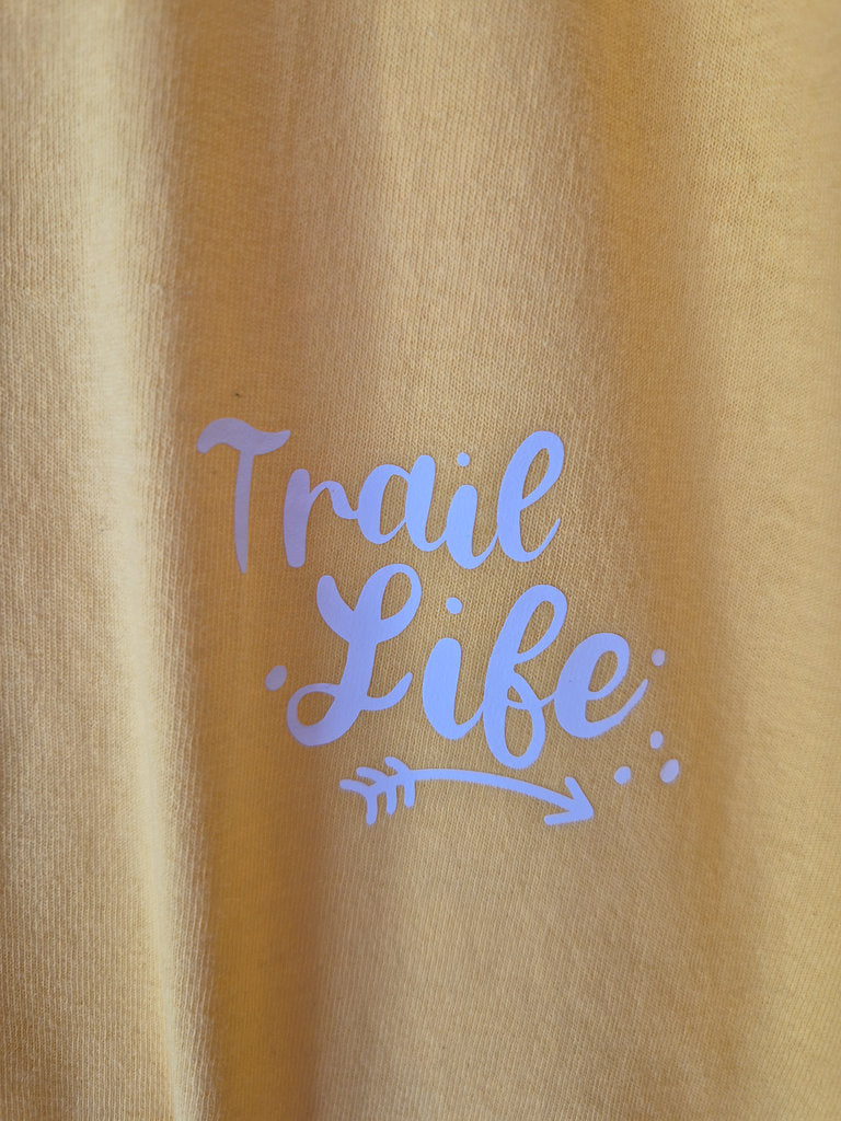 T-shirt Trail life