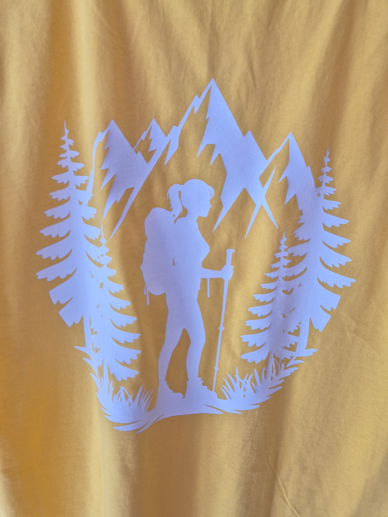 T-shirt Trail life
