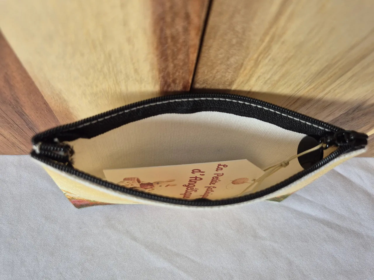 Petite pochette zippée