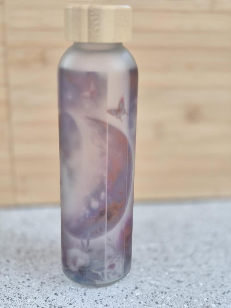 Bouteille en verre givré