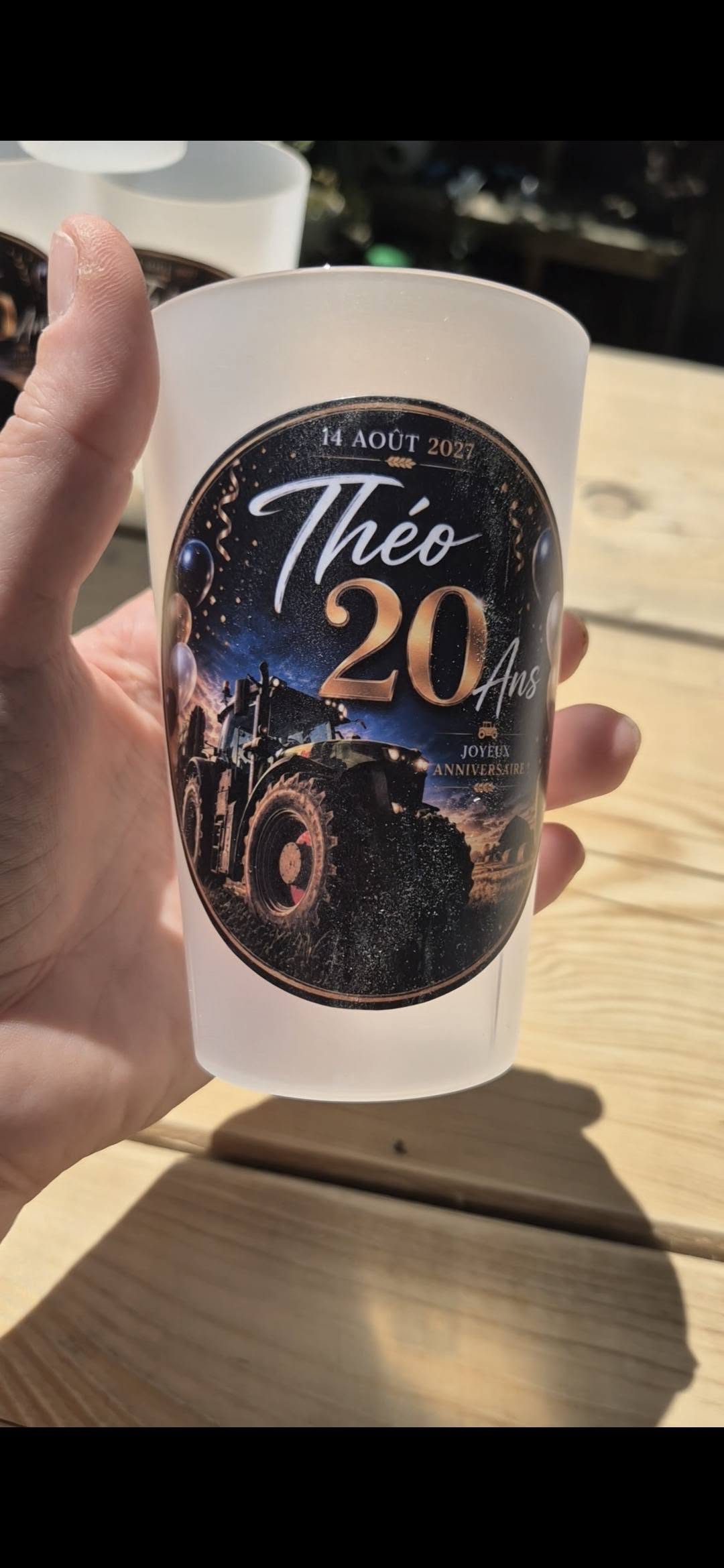 Écocup personnalisé anniversaire gros plan